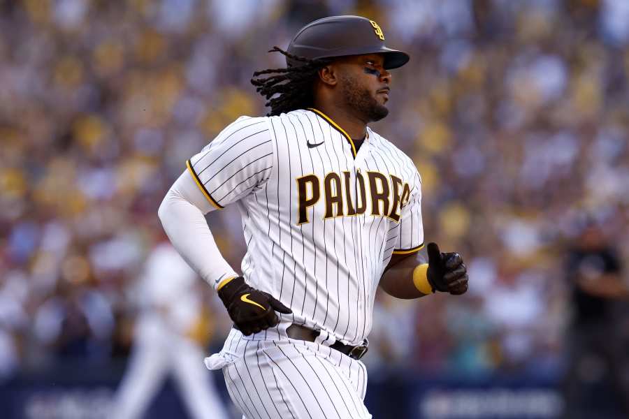 Guardians, Josh Bell agree on a two-year, $33 million deal - Covering the  Corner