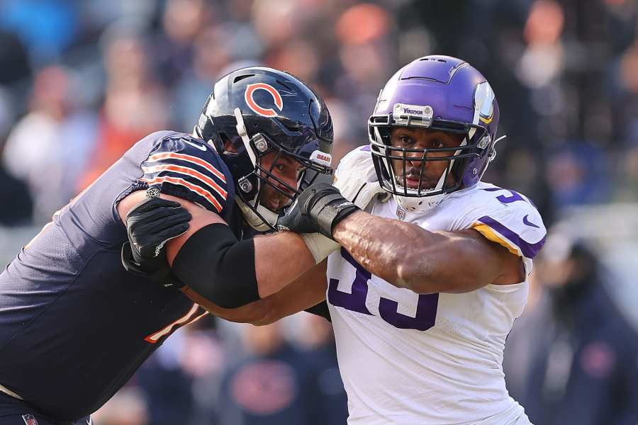 Vikings DE Danielle Hunter reportedly skipping mandatory mini camp