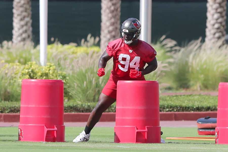 buccaneers all red uniforms