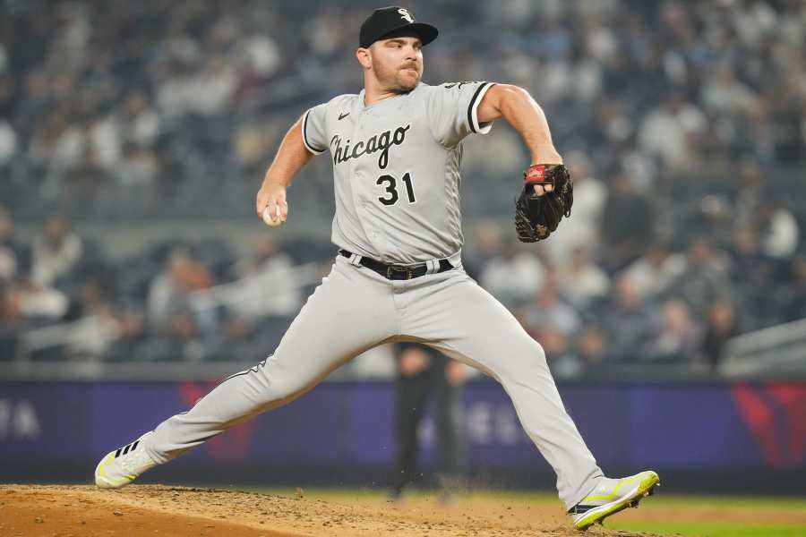 Watch: Liam Hendriks gets game delayed after refusing to pitch in