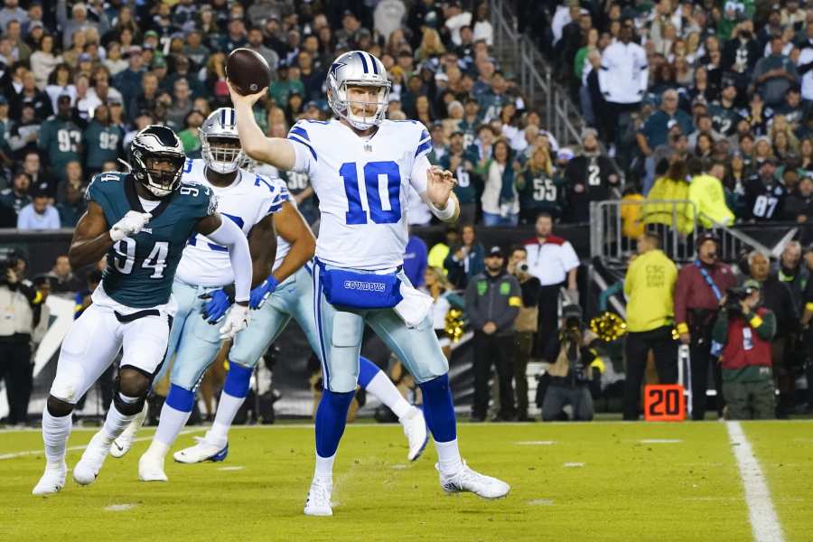 Dallas Cowboys kicker regains some confidence during playoff loss; Texas  governor tweets dig