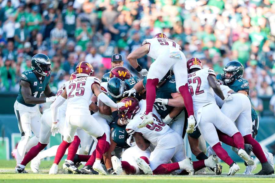 NFL teams once hated the Eagles' 'tush push.' Now they're copying the  infamous play