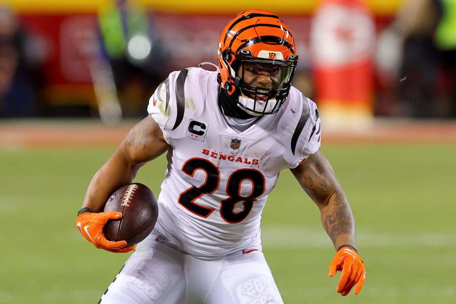 Cincinnati Bengals: Running back Joe Mixon could be cut to clear salary cap  space