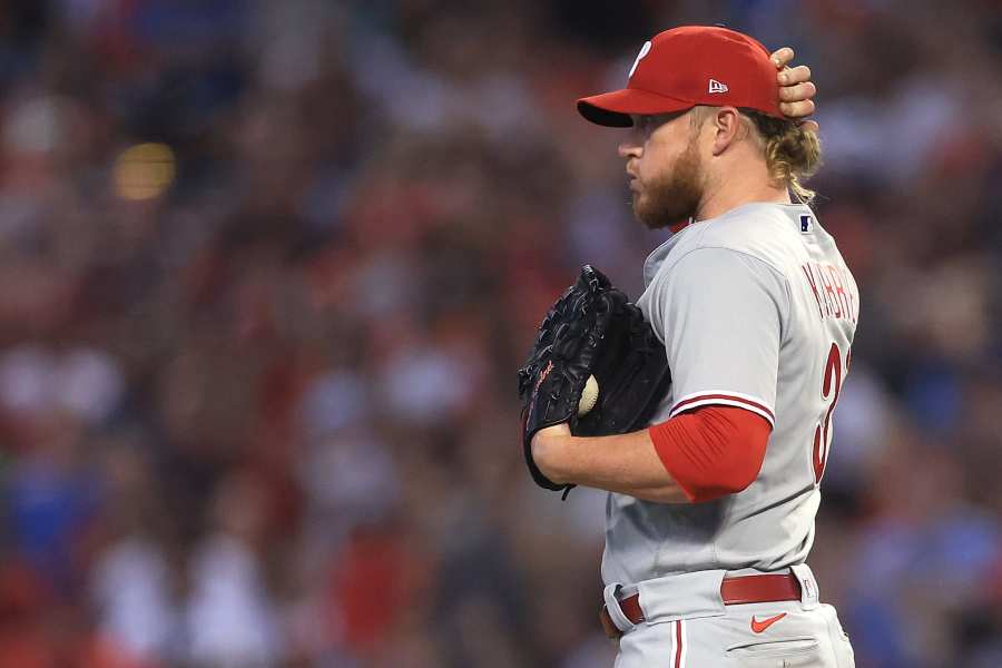 Kimbrel looks like old self in getting first save with White Sox