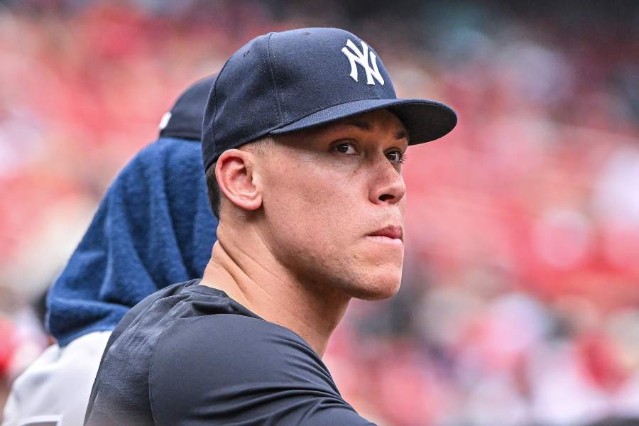 Yankees' Aaron Judge plays catch in 1st baseball activity since toe injury  - ESPN