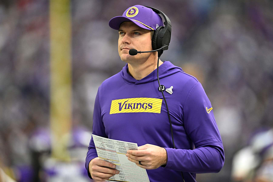 Top 2025 Sam Darnold Landing Spots as Vikings, QB Reportedly Not Talking  Extension | News, Scores, Highlights, Stats, and Rumors | Bleacher Report