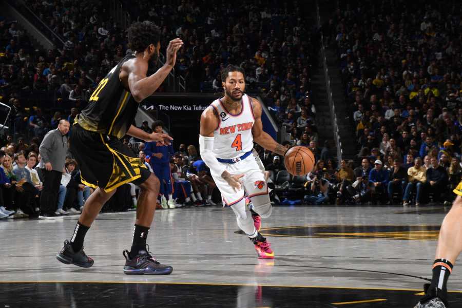 Knicks decline Derrick Rose's $15.6M team option, per sources