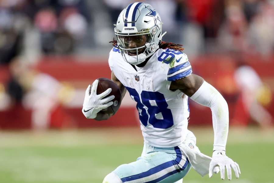 Dallas Cowboys WR CeeDee Lamb Takes Over Practice 