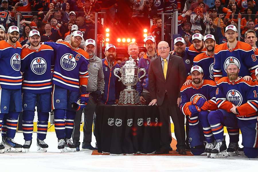 NHL playoffs Oilers beat Stars, advance to Stanley Cup final