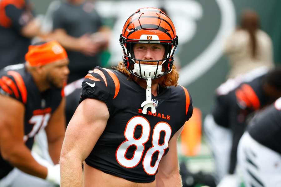 Falcons free agency news: Hayden Hurst signs with Bengals