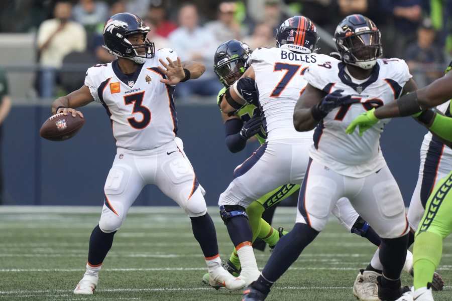 Nathaniel Hackett: Broncos Aren't Benching Russell Wilson 'Right Now' amid  Struggles, News, Scores, Highlights, Stats, and Rumors