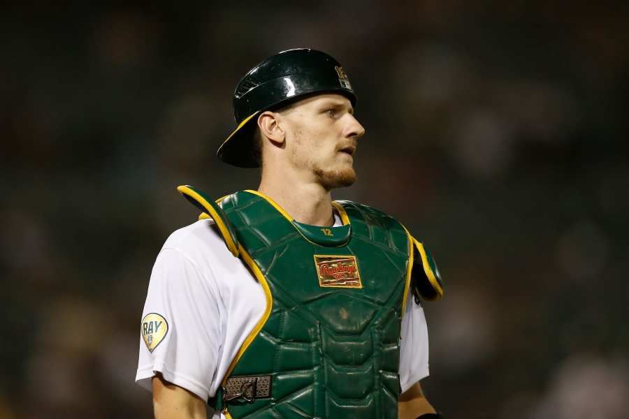 Atlanta Braves, Gold Glove catcher Sean Murphy agree to six-year, $73  million deal