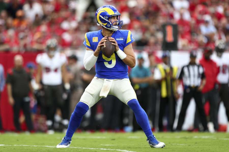 Rams Rumors: Matthew Stafford Dealing with Elbow Injury and 'Chronic' Back  Issue, News, Scores, Highlights, Stats, and Rumors