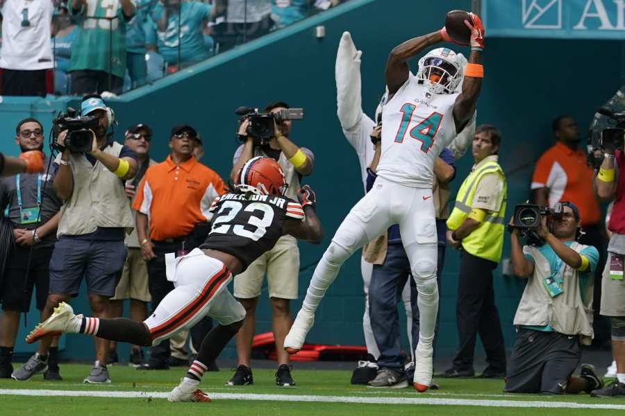 Browns bashed in 23-10 loss to Dolphins - The San Diego Union-Tribune