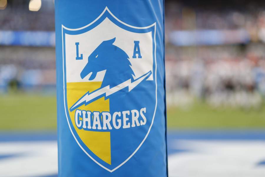 Report: Chargers part with longtime head athletic trainer