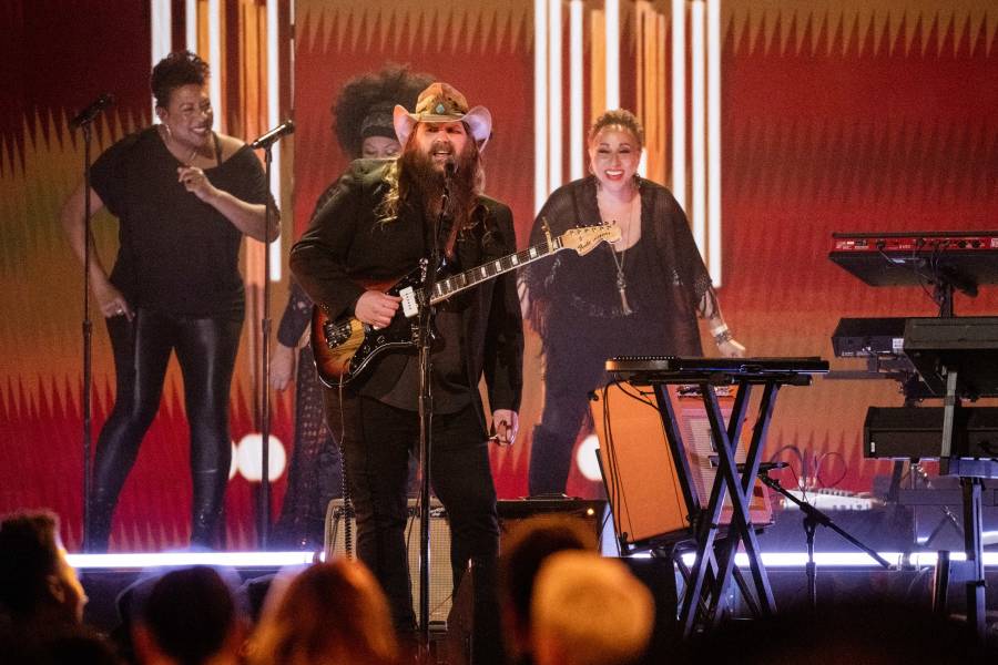 Chris Stapleton Super Bowl National Anthem 2023 Over/Under - Prop