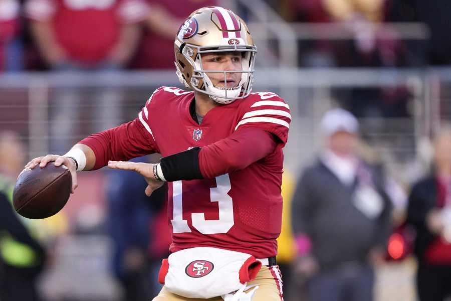 Bleacher Report on X: Kyle Shanahan finally drafts his QB 