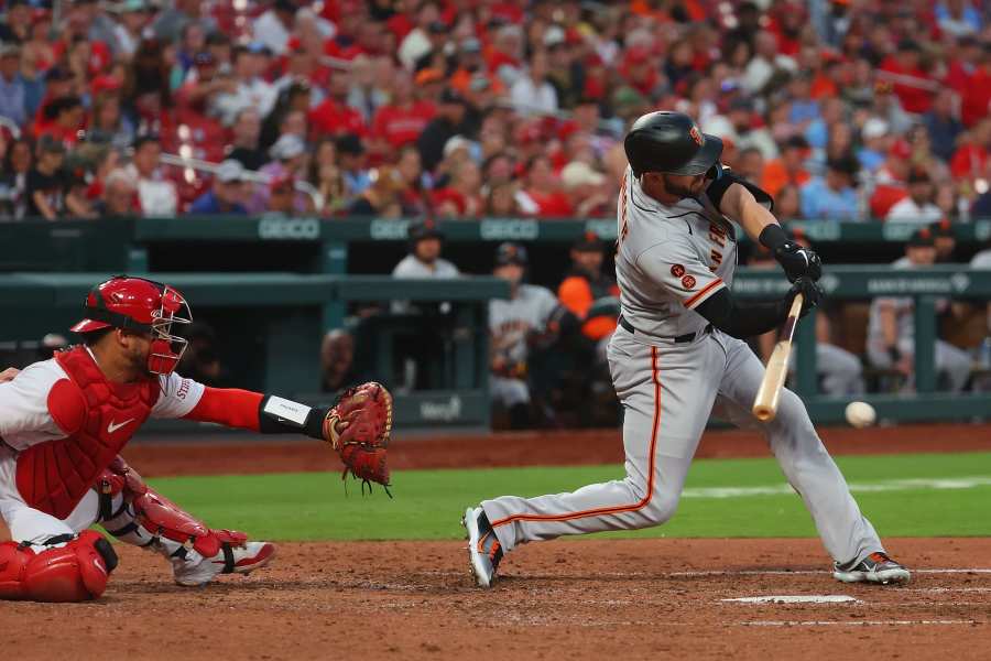 Where will the Giants-Cardinals Field of Dreams game take place in