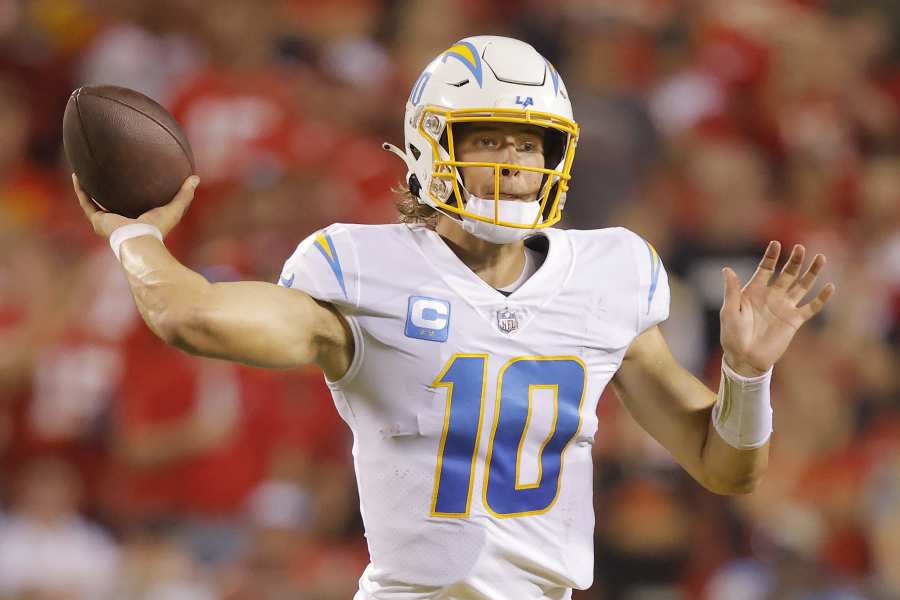 Los Angeles Chargers' Justin Herbert suffers rib injury in loss to