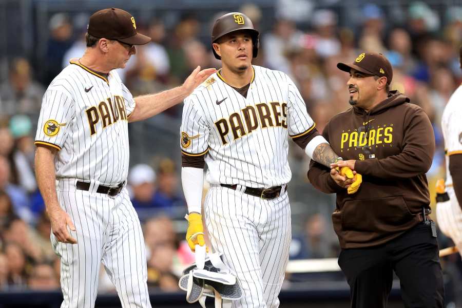 Padres' Manny Machado Diagnosed with Fractured Hand Injury After