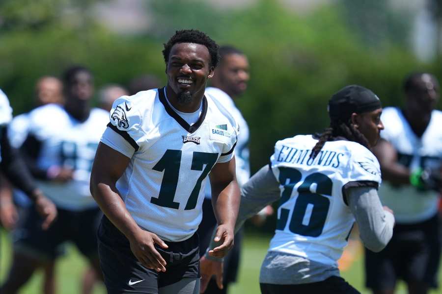 Jordan Davis Impressing Early At Eagles Training Camp