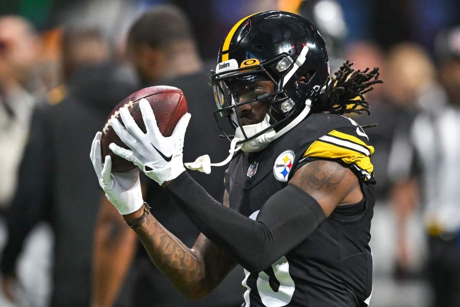 Steelers' Diontae Johnson Out vs. 49ers After Suffering Hamstring Injury, News, Scores, Highlights, Stats, and Rumors