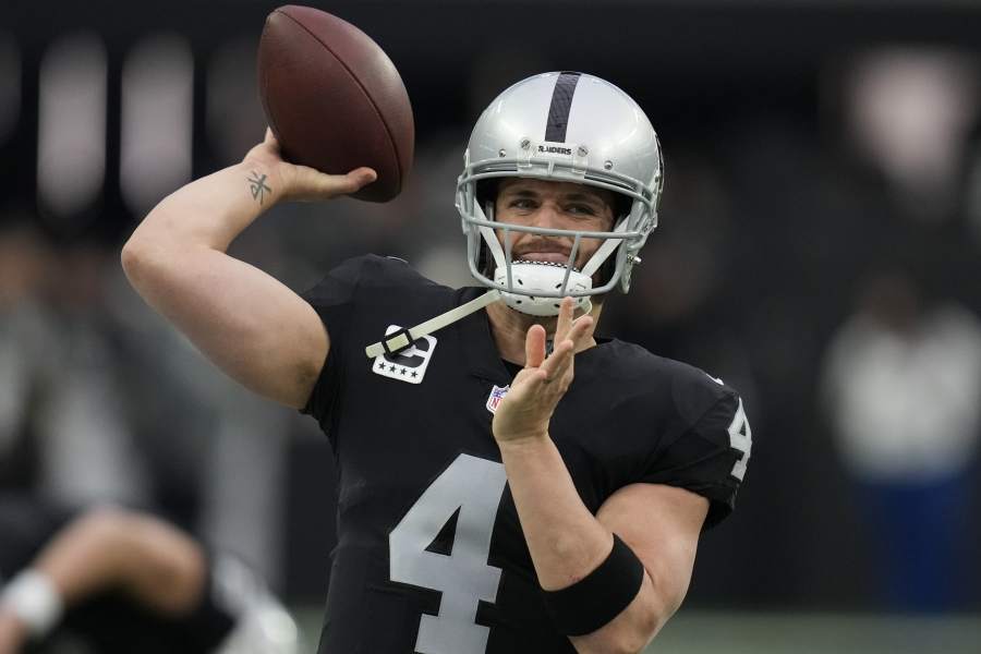 Raiders' Derek Carr sheds light on coaching change, contract talks, Raiders  News