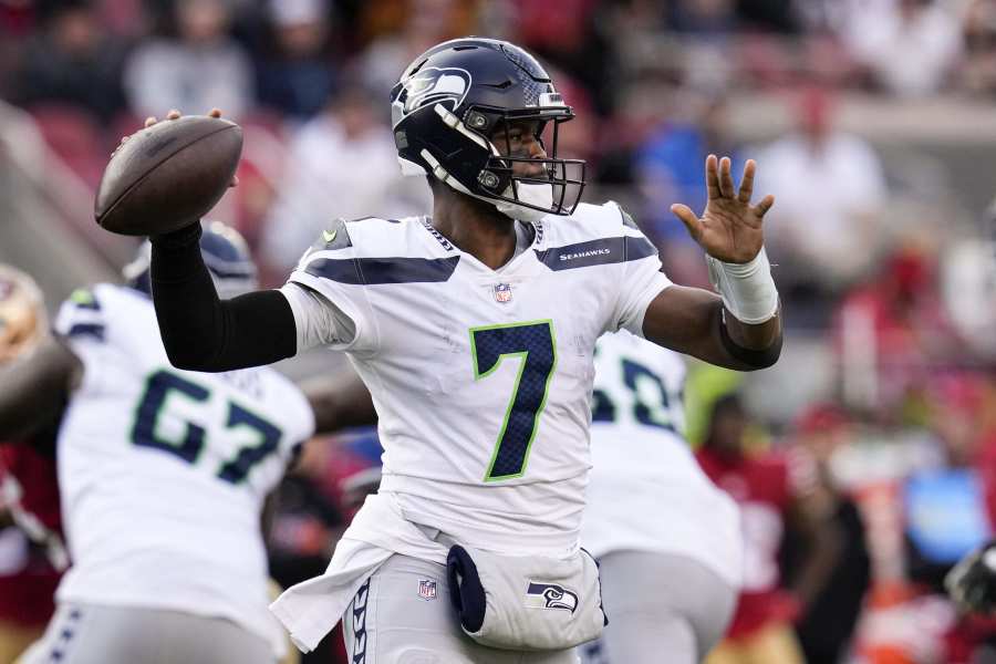 Geno Smith: 'I have been too aggressive.' A Seahawks run game would sure  help him vs 49ers : r/Seahawks