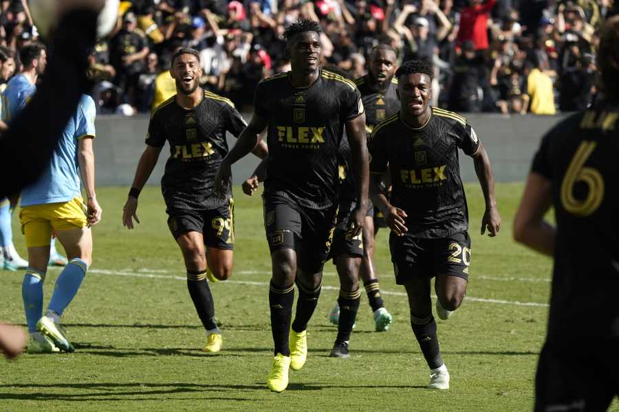 LAFC finds Hollywood ending, beats Philadelphia on penalty kicks