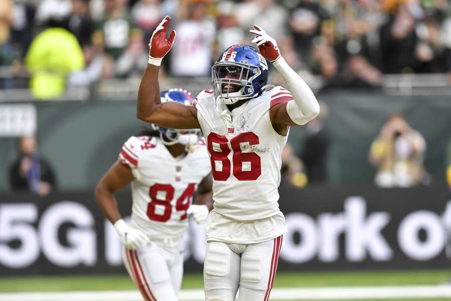 Darius Slayton: Stats, Injury News & Fantasy Projections