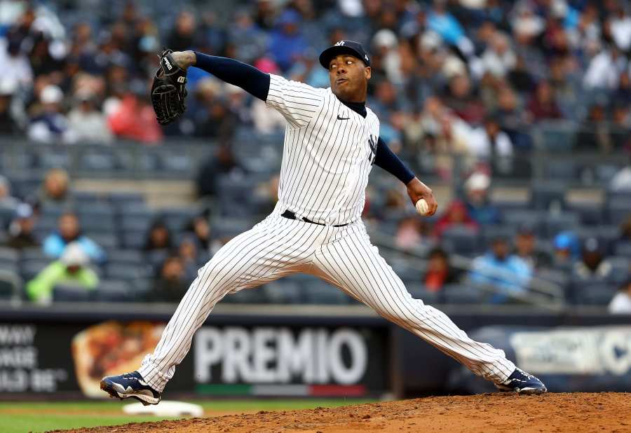 MLB trade rumors: Aroldis Chapman wants $100 million, which is utter  tomfoolery - Bless You Boys