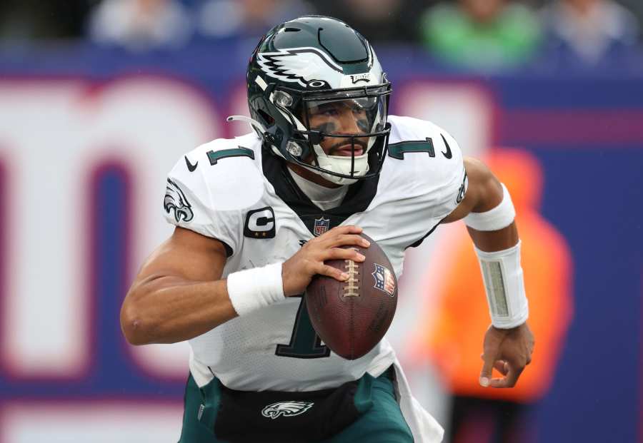 Eagles Leaving Their Doubters with Little Ammo After Dominant Victory over  Giants, News, Scores, Highlights, Stats, and Rumors