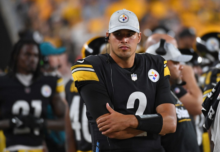 Can't cut him, can't stand him: Roethlisberger falling out of favor in  Pittsburgh – The Denver Post