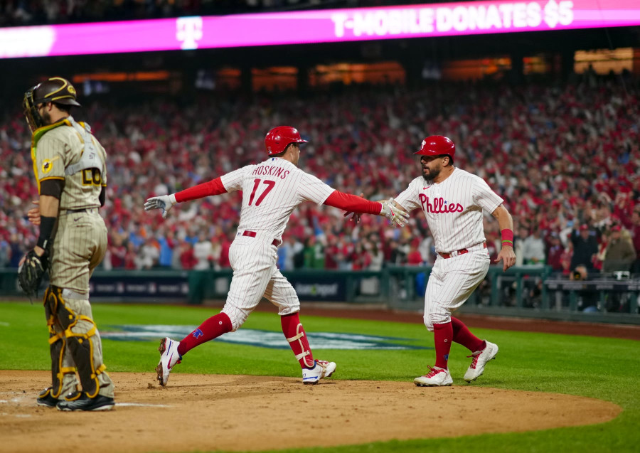 Phillies pull off biggest comeback in more than 10 years as Brad