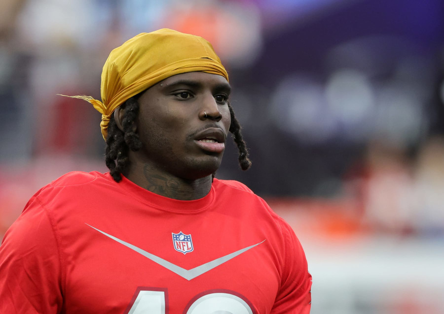 Chiefs' L'Jarius Sneed calls out Dolphins' Tyreek Hill ahead of