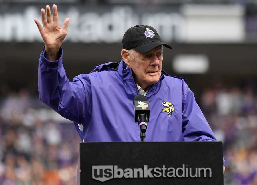 Vikings Will Honor Late Hall of Fame Coach Bud Grant with Jersey