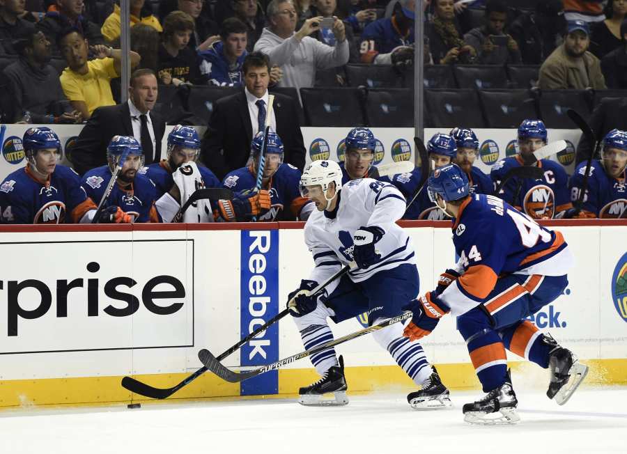 New Ducks coach Greg Cronin grew up idolizing the Bruins