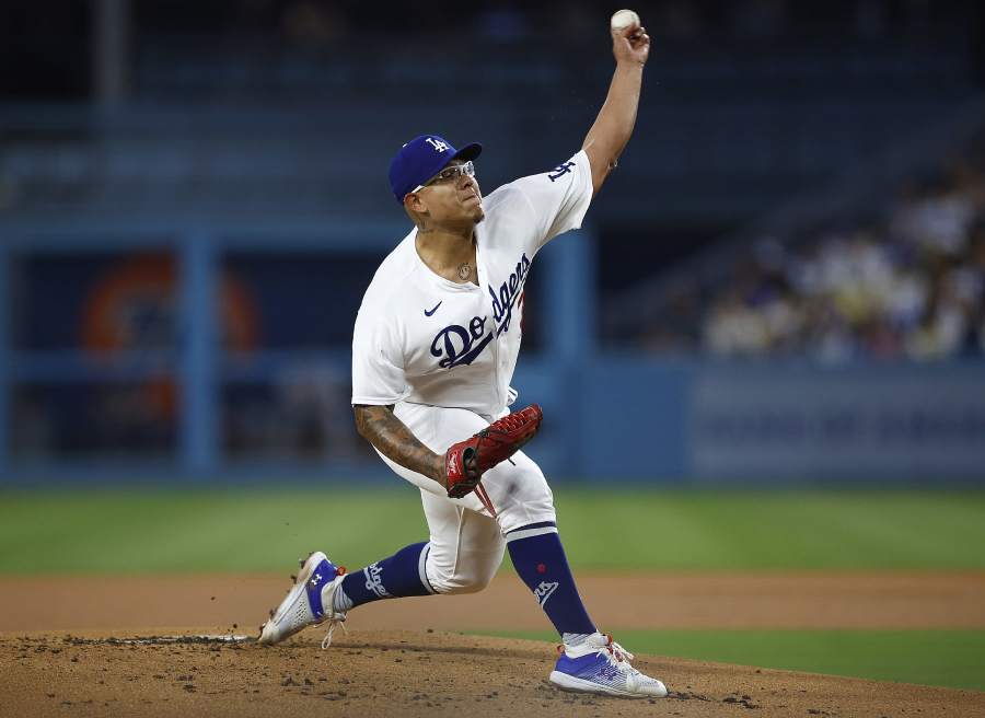 MLB places Dodgers' Julio Urías on administrative leave - ESPN