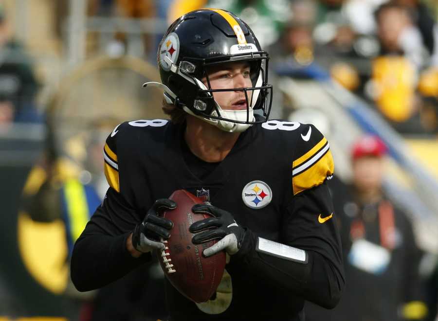 Ben Roethlisberger surprised by halftime switch to Kenny Pickett