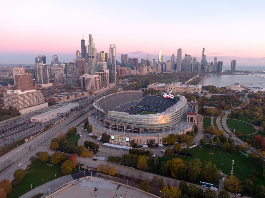 Bears Issue Statement on Proposal to Build Dome Over Soldier Field - Sports  Illustrated