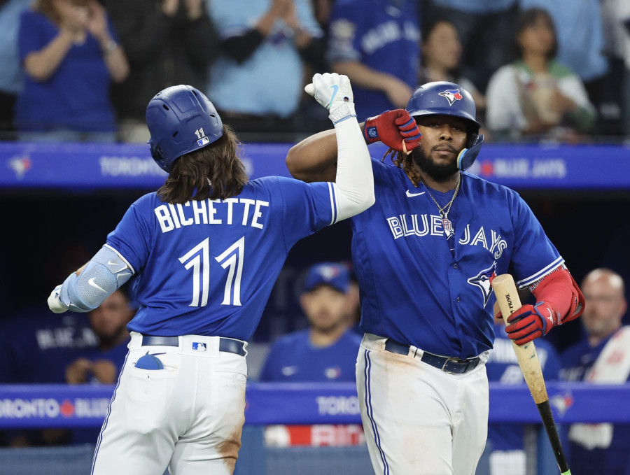 MLB: 4 Blue Jays named to AL all-star team