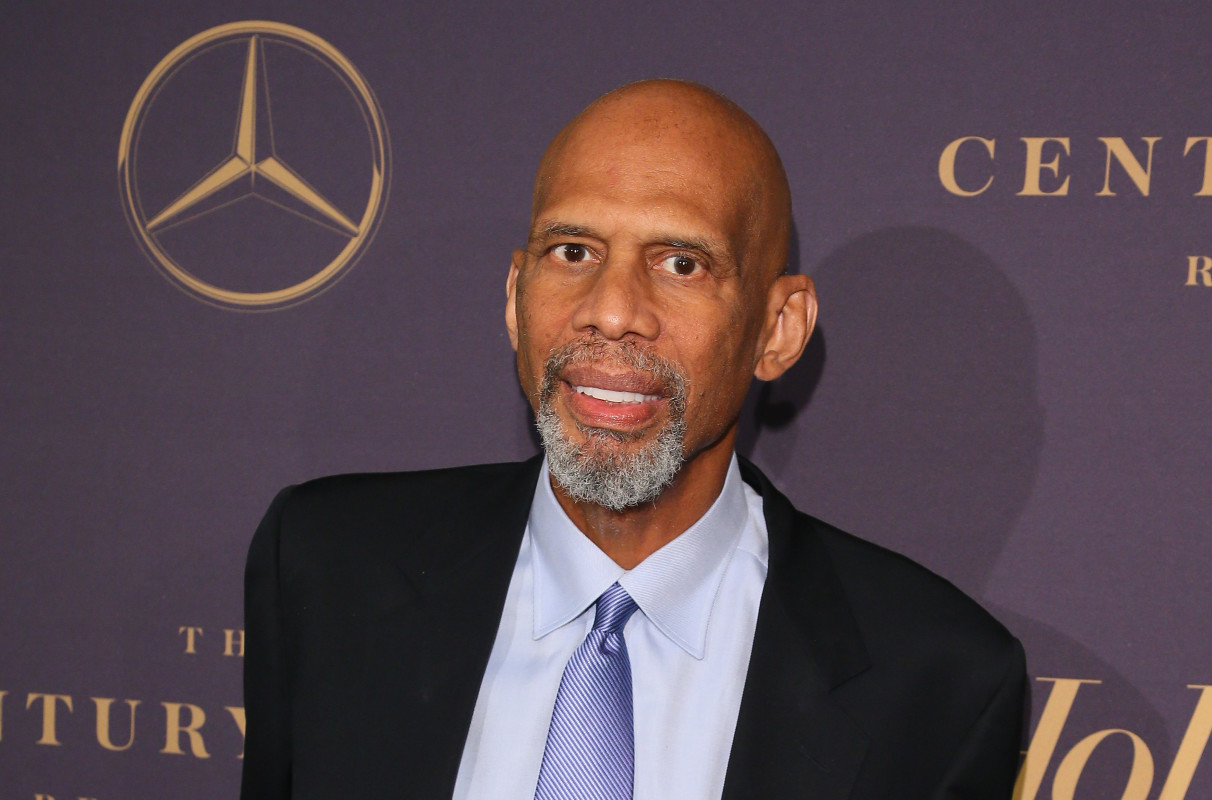 Kareem Abdul-Jabbar disowns LeBron James for COVID meme