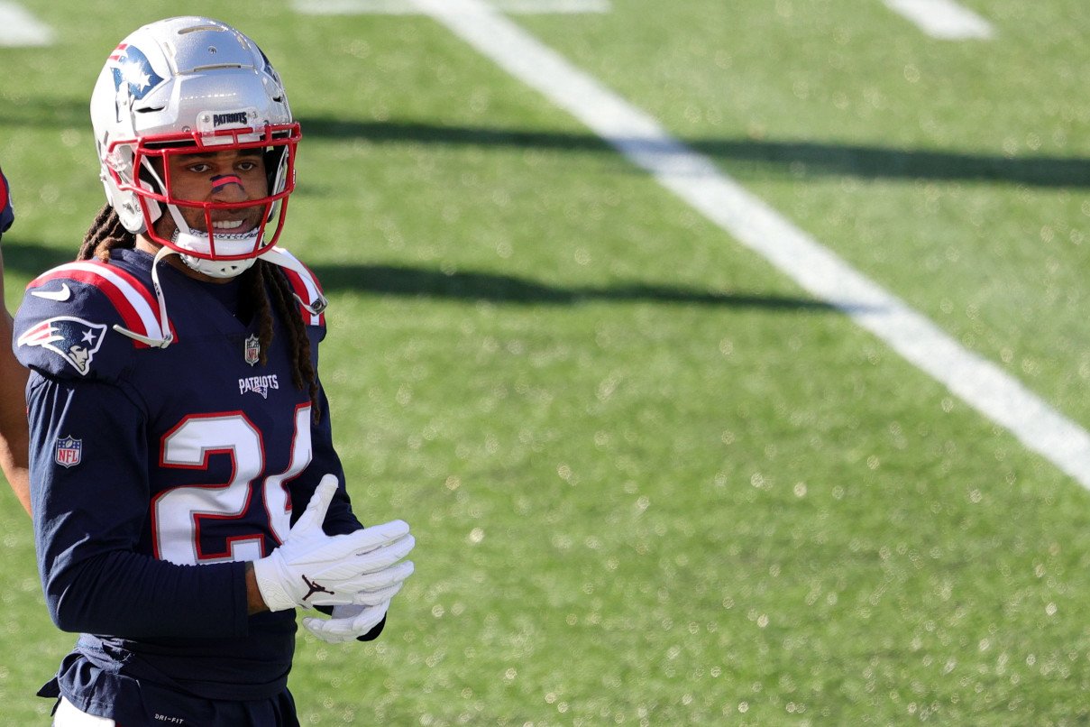 Stephon Gilmore traded to Panthers for 6th round draft pick - Acme