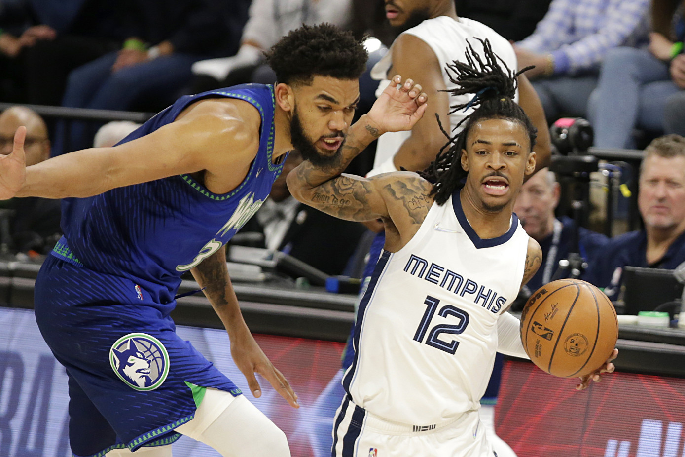 After nearly not playing, ill Karl-Anthony Towns scores 37 points