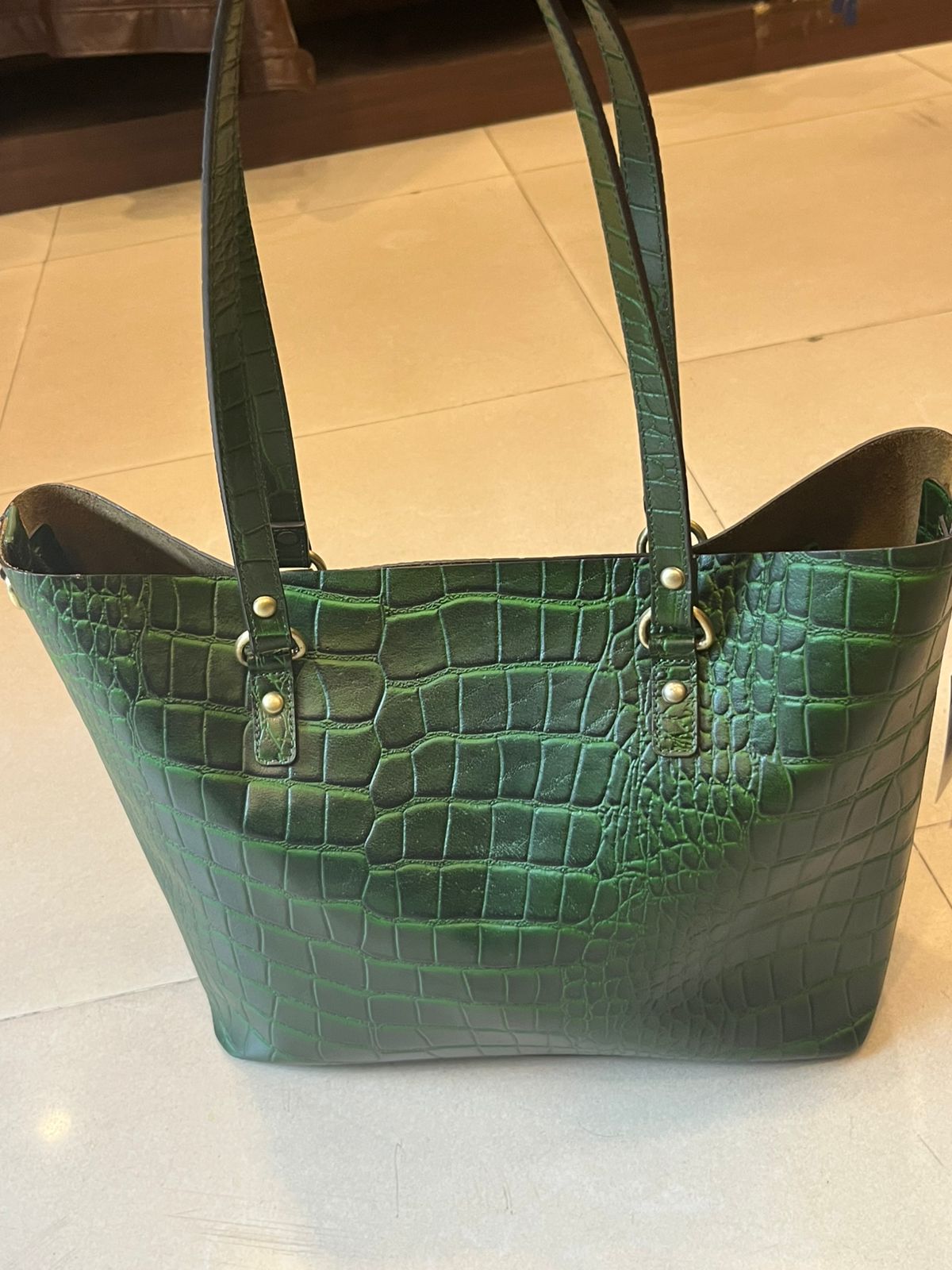 Tote bag