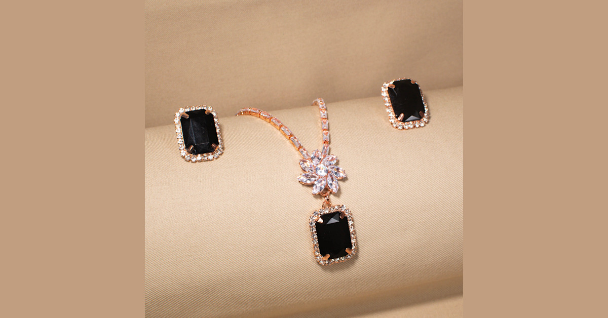 Dark Knight Necklace Set – Blingvine