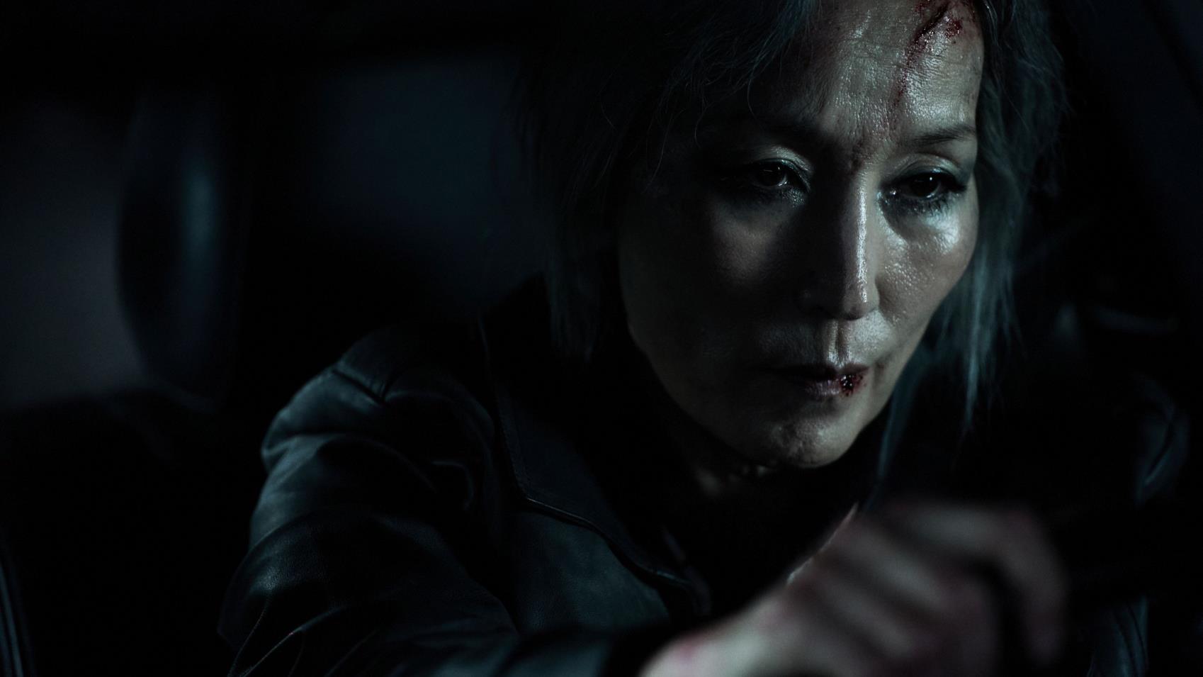 The Old Woman with the Knife
