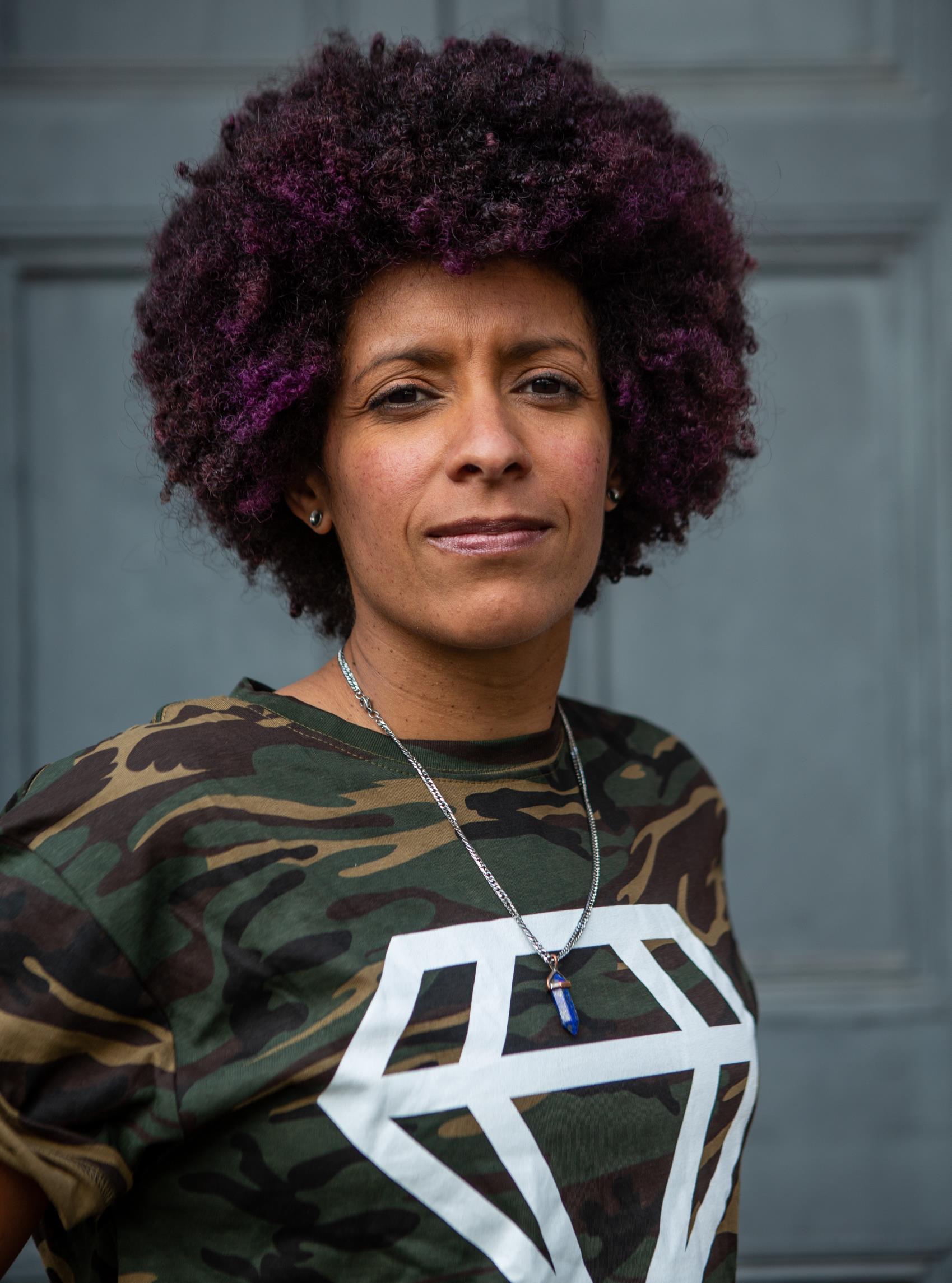 Lesley O'Brien (Independent Label + Artist Transparency)