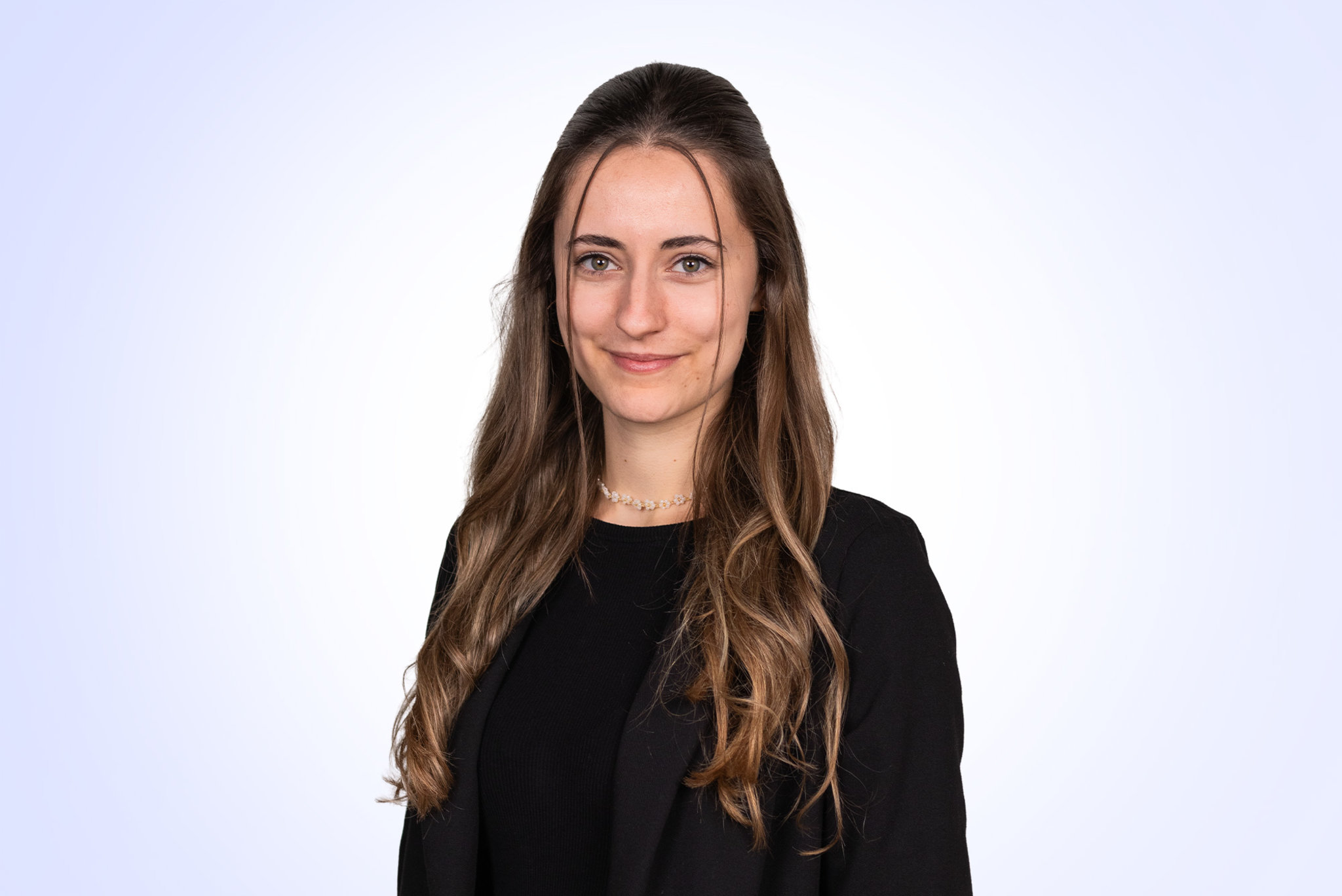 Alisha - Fahrlehrer:in bei BLINK Fahrschule