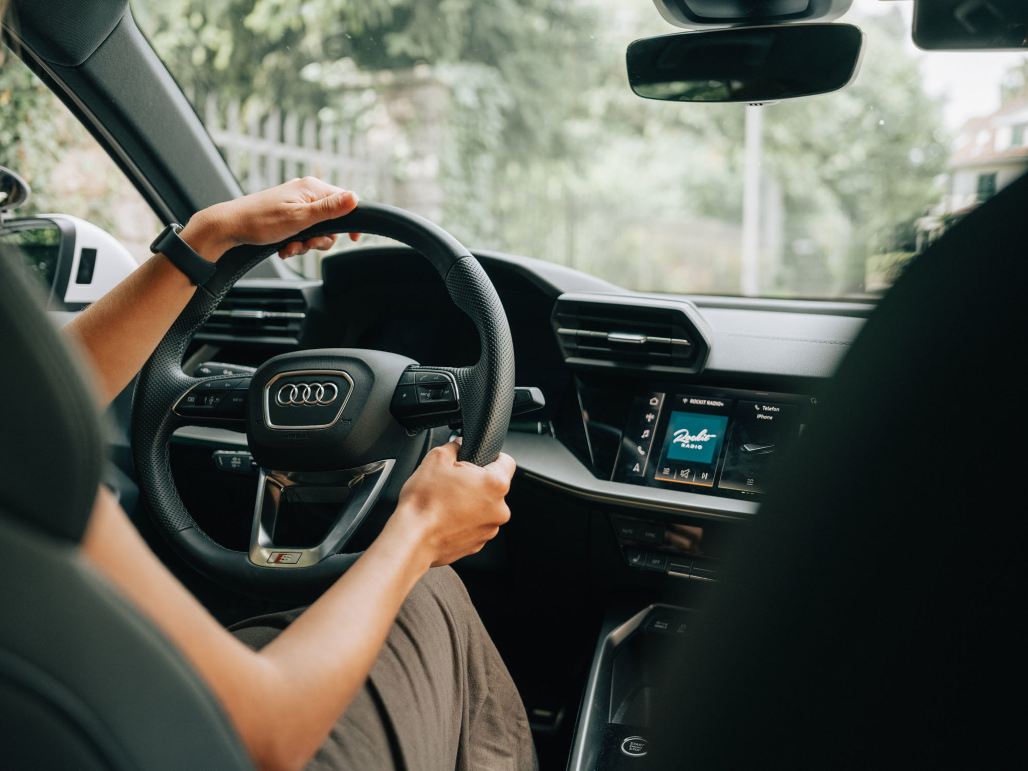 Erste Fahrstunde günstig in Basel